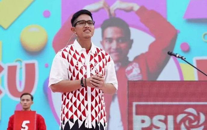 Relawan Prabowo-Gibran Ambil Formulir Cawalkot Bekasi di PKB buat Kaesang