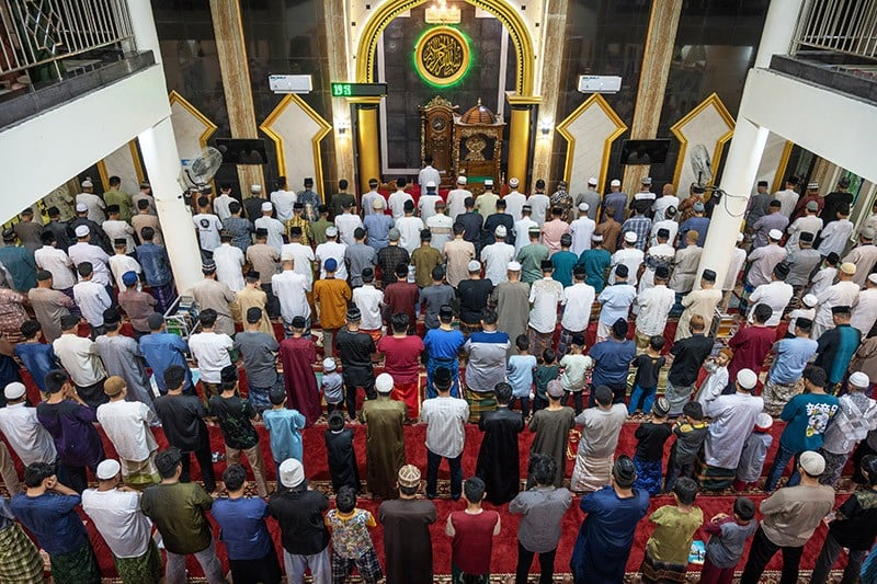 Doa Tarawih Pendek dan Panjang, Lengkap dengan Arab, Latin dan Artinya