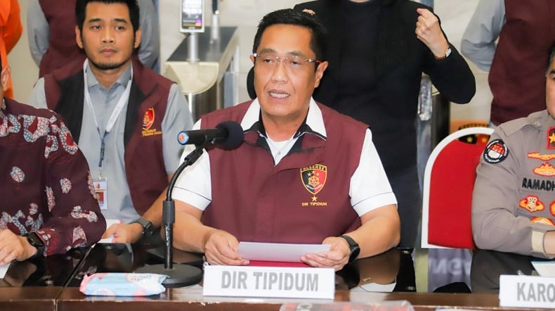 Bareskrim Polri Uji Sampel Dokumen di UGM dan Ijazah Teman SMA Jokowi