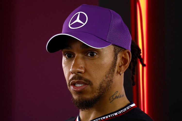 Mercedes Disarankan Tunggu Akhir Musim untuk Putuskan Pengganti Lewis Hamilton