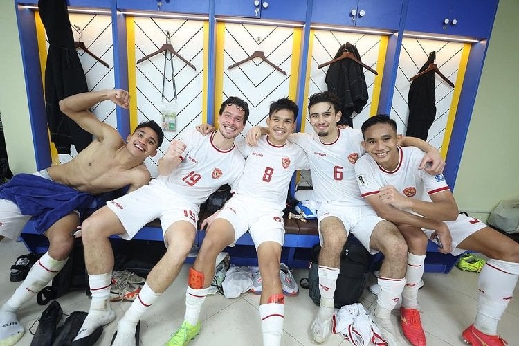 Begini Suasana Ruang Ganti Timnas Indonesia U-23 usai Nathan Tjoe-A-On Kembali