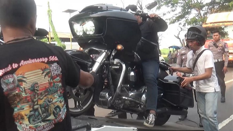Kronologi Kecelakaan Maut Moge Harley-Davidson Tewaskan Suami Istri di Probolinggo