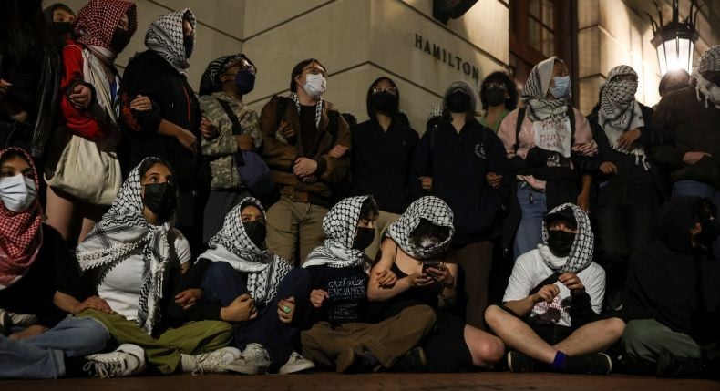 Diberhentikan karena Demo Pro-Palestina, Mahasiswa Universitas Columbia Tak Gentar