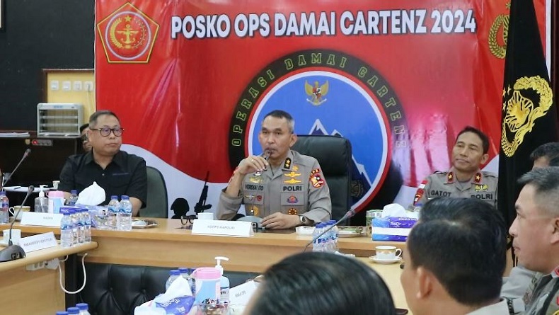 Jenderal Bintang 2 Polri dari Akpol 88 Temui Satgas Damai Cartenz di Papua, Bahas Apa?