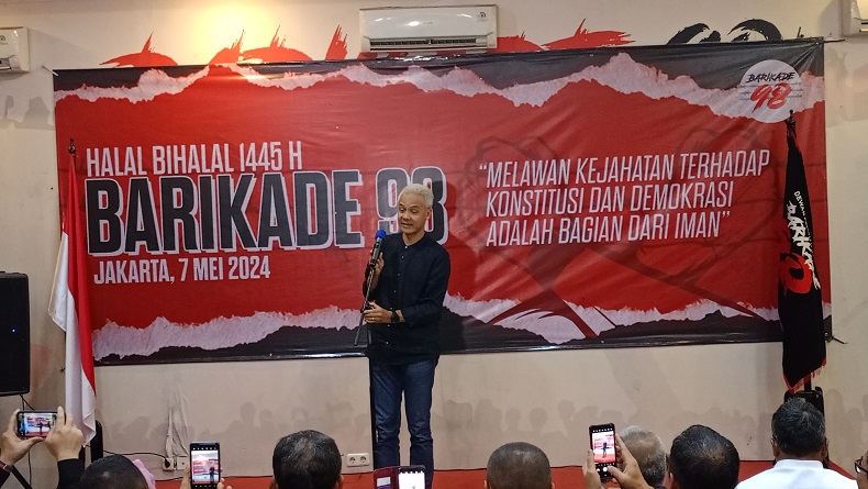 Ganjar Respons Isu Prabowo Bakal Bentuk 40 Kementerian: Bagi-bagi Kue Tak sesuai Spirit Perjuangan