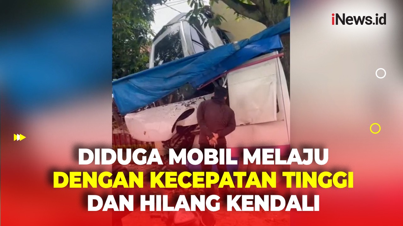 Mobil Sport Porsche Terbang dan Nyangkut di Pagar Polrestabes Medan usai Tabrak Warung