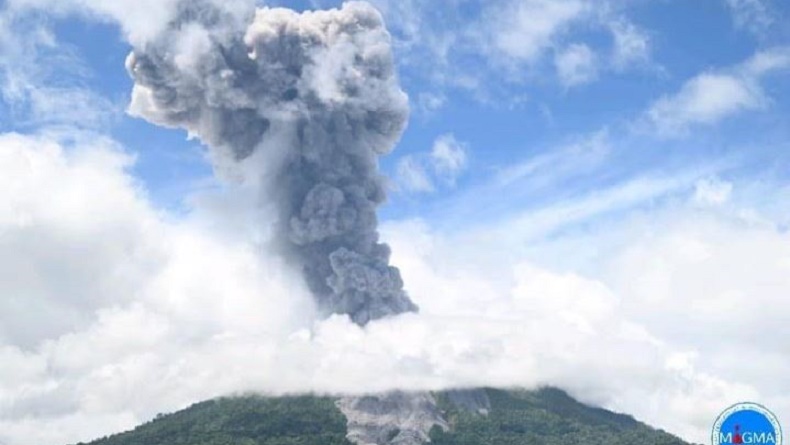 BNPB Siapkan Rumah dan Sawah Bagi Warga Terdampak Erupsi Gunung Ruang