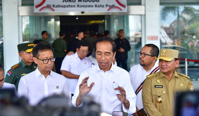 Jokowi Perintahkan Kepala BNPB Respons Cepat Banjir Lahar Dingin di Sumbar