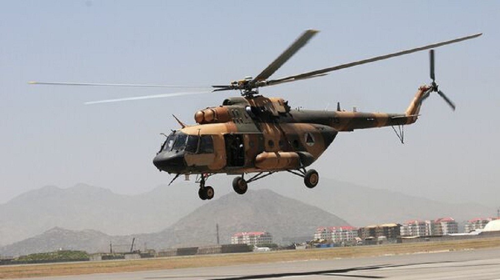 Helikopter Mi-17 Angkatan Udara Afghanistan Jatuh, 1 Orang Tewas 12 Luka-Luka