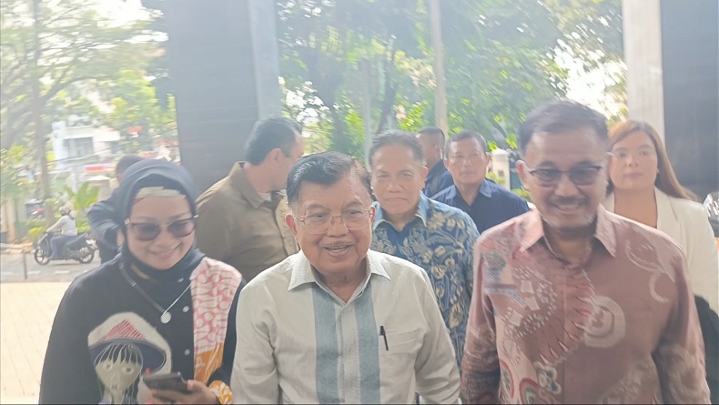 JK Tiba di Pengadilan Tipikor, Jadi Saksi Meringankan Eks Dirut Pertamina Karen Agustiawan