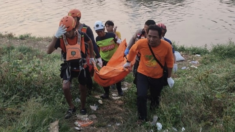 3 Bocah Terseret Arus saat Mandi di Sungai Ciliwung Jakpus, 1 Tewas