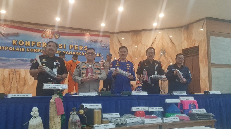 Polisi Gagalkan Penyelundupan 91.246 Benih Lobster, Disimpan dalam Gudang di Bogor