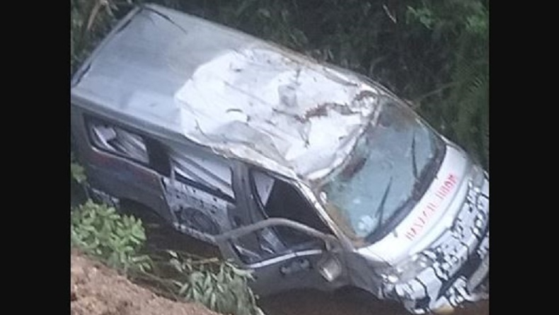 Ambulans Masuk Jurang di Samosir, Jenazah Balita Sempat Hilang Terhempas Keluar