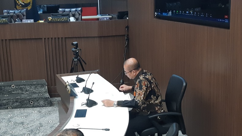Ketua KPU Hasyim Asy'ari Hadiri Sidang Etik Dugaan Asusila di DKPP