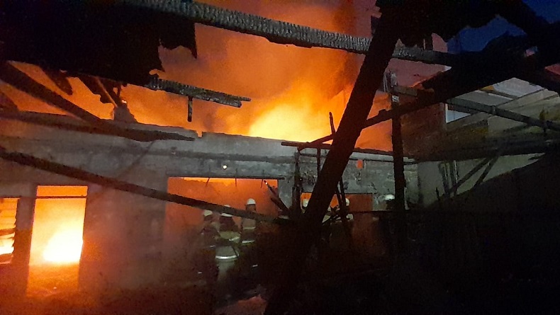 Kebakaran Rumah di Tambora Jakbar, 22 Mobil Damkar Dikerahkan