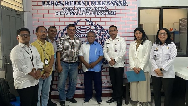 Eks Bupati Mimika Eltinus Omaleng Dijebloskan ke Lapas Makassar, Dihukum Penjara 2 Tahun