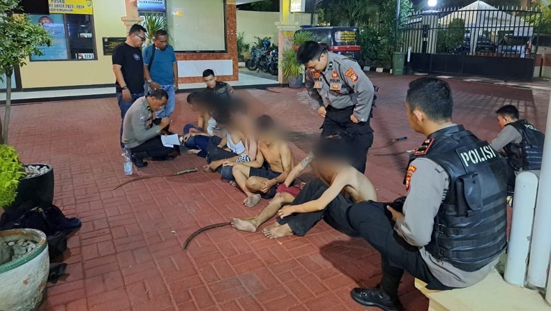 Polisi Terluka Disabet Celurit saat Bubarkan Tawuran Remaja di Kembangan Jakbar