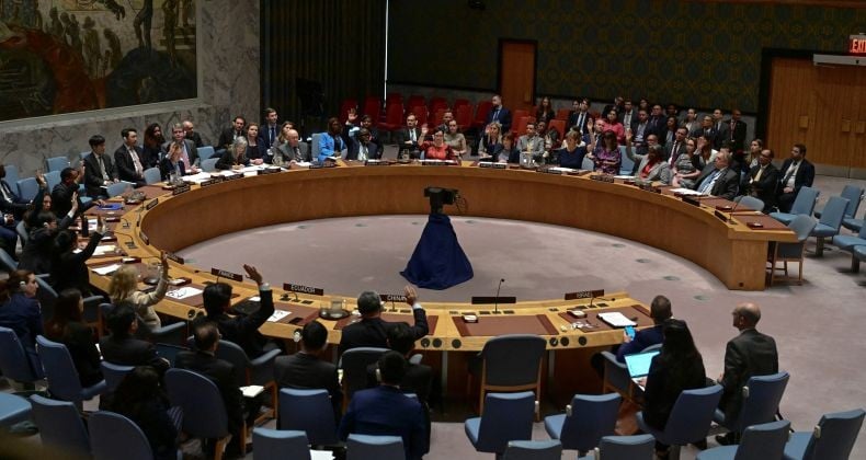 Dewan Keamanan PBB Sahkan Resolusi Kecam Serangan Iran ke Negara Arab