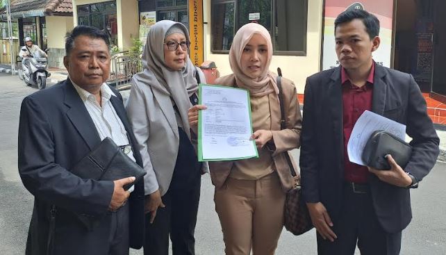 Dianiaya Preman dan Sejawat, Pengacara Cantik di Semarang Lapor Polisi