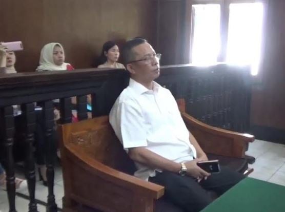 Mantan Ketua Nasdem Surabaya Diadili Kasus Dugaan Gelar Magister Hukum Palsu