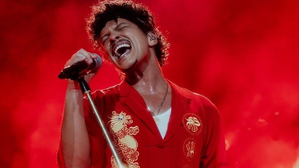 Bukan GBK, Ini Alasan Konser Bruno Mars Digelar di JIS