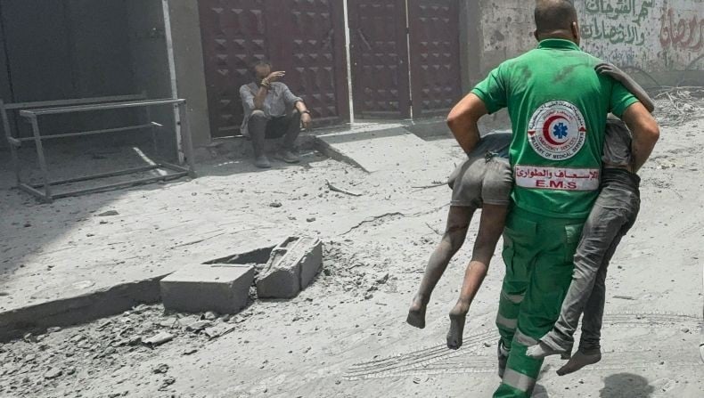 Israel Bombardir Rumah Warga Sipil di Kota Gaza, 42 Orang Tewas
