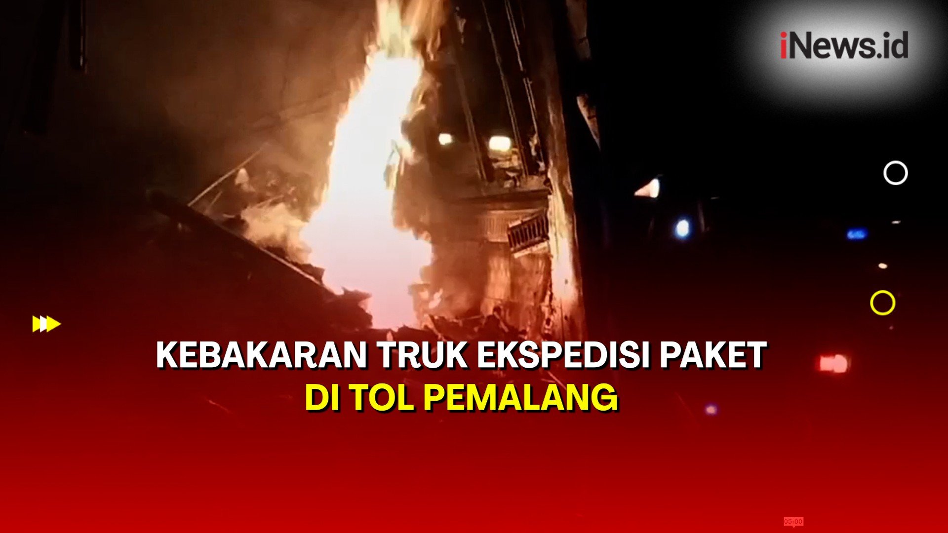 Truk Ekspedisi Terbakar di Tol Pemalang, Api Diduga dari Muatan Paket