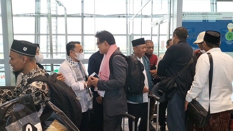 50 WNI Jemaah Haji Undangan Raja Salman Tiba di Bandara Soetta