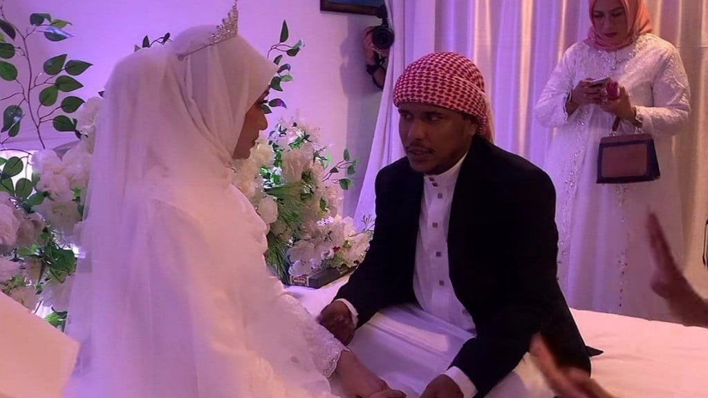Potret Pernikahan Mamat Alkatiri dan Nafha Firah, Penuh Kebahagiaan!