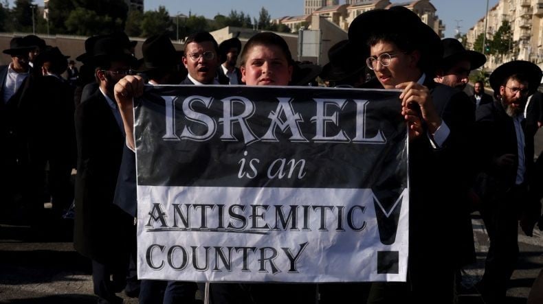 Mahkamah Agung Israel Paksa Yahudi Ultra-Ortodoks Ikut Perang Lawan Hamas