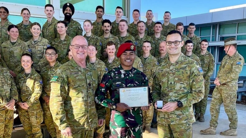 Keren! Prajurit TNI AD asal NTT Jadi Siswa Terbaik Latihan Militer Internasional di Australia