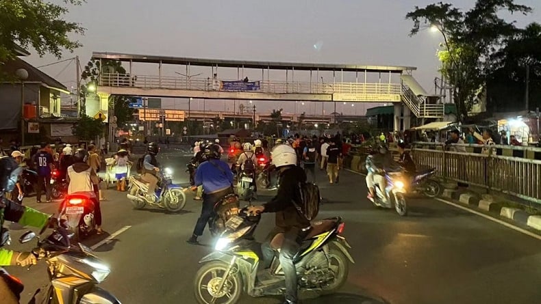 Tawuran Pecah di Pasar Gembrong Jaktim, Bikin Warga Susah Beraktivitas