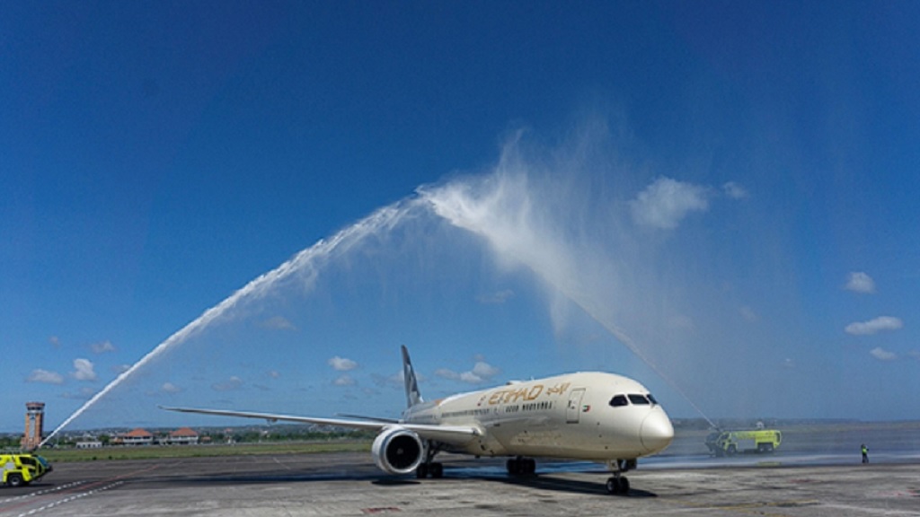 Etihad Airways Buka Penerbangan Langsung Abu Dhabi-Bali, Berikut Jadwalnya
