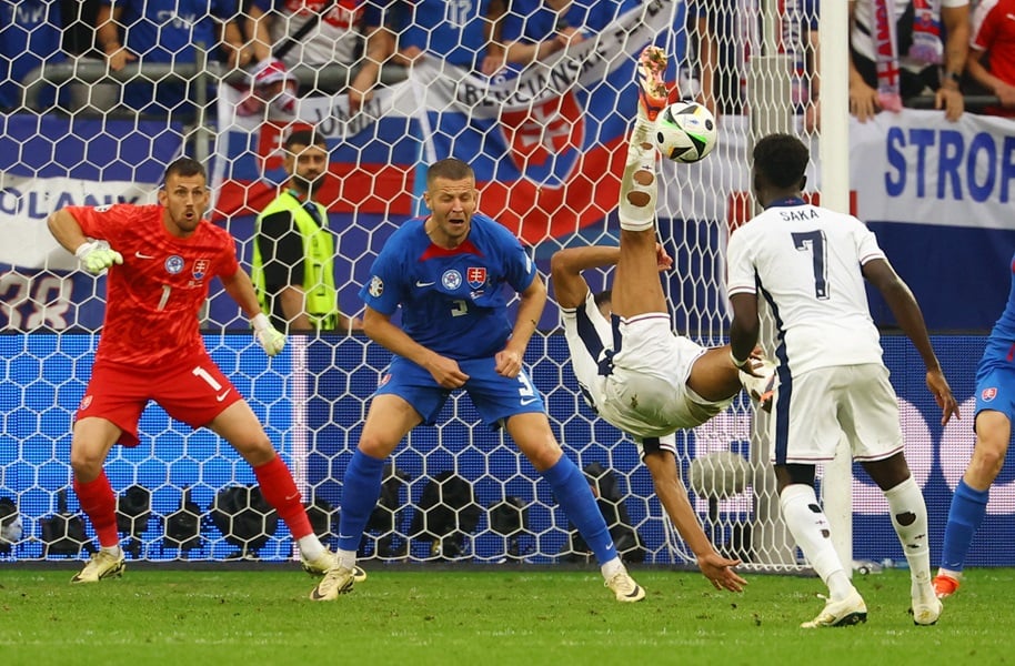 Hasil Euro 2024: Bellingham Cetak Gol Salto, Duel Inggris Vs Slovakia Lanjut ke Babak Tambahan