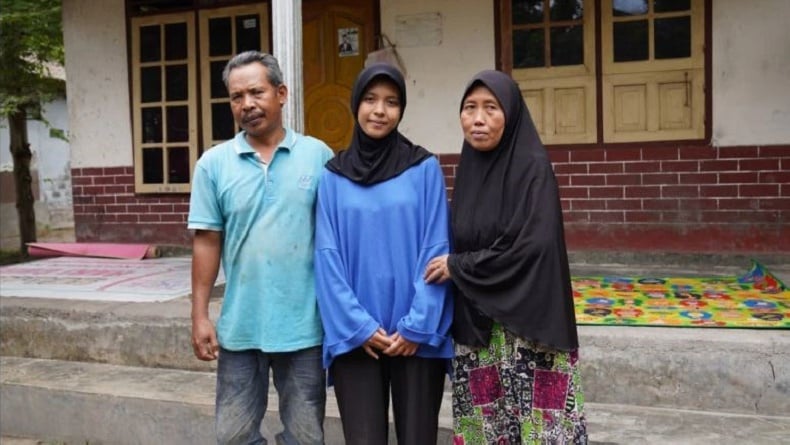 Kisah Inspiratif Atul, Anak Buruh asal Lombok Timur Dapat Beasiswa Kuliah di UGM