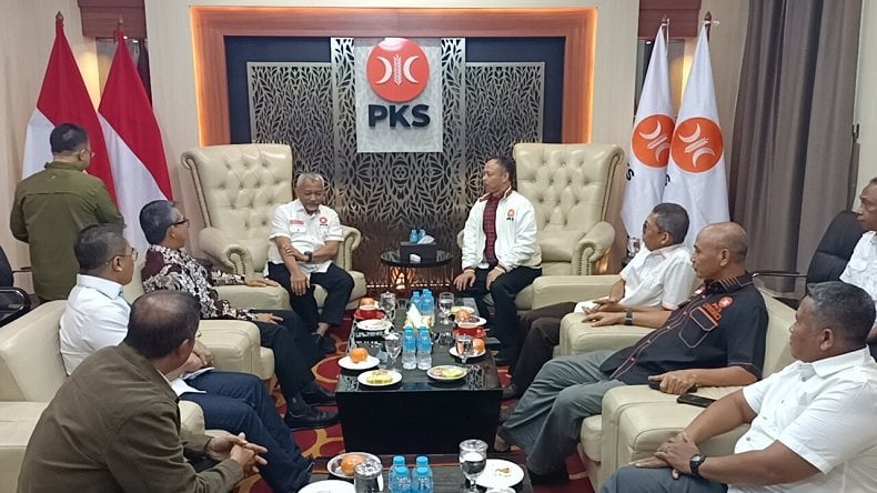 Presiden PKS Syaikhu Terima Kedatangan Cabup-Cawabup Kutai Timur Ardiansyah-Mahyunadi