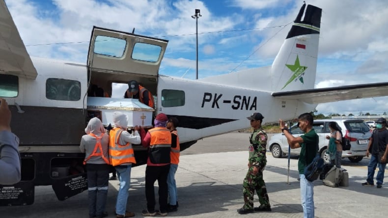 2 Jenazah Korban Bentrokan di Nduga Dievakuasi ke Timika Gunakan Pesawat Smart Aviation