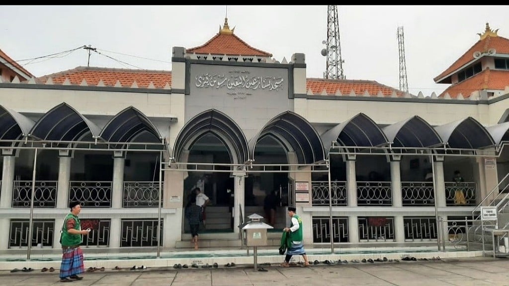 Mengenal Sejarah Masjid Sunan Giri yang Berdiri sejak 1500-an, Akhirnya Resmi Bersertifikat