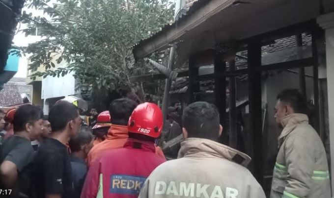 Ledakan Dahsyat Diduga Elpiji 3 Kg Bocor Rusak Rumah di Malang, 1 Orang Luka-Luka
