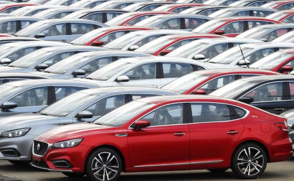 Uni Eropa Mulai Berlakukan Tarif Impor Tinggi untuk Mobil Listrik China