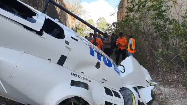Helikopter Jatuh di Bali karena Tali Layangan, Menhub Minta Keselamatan Diutamakan