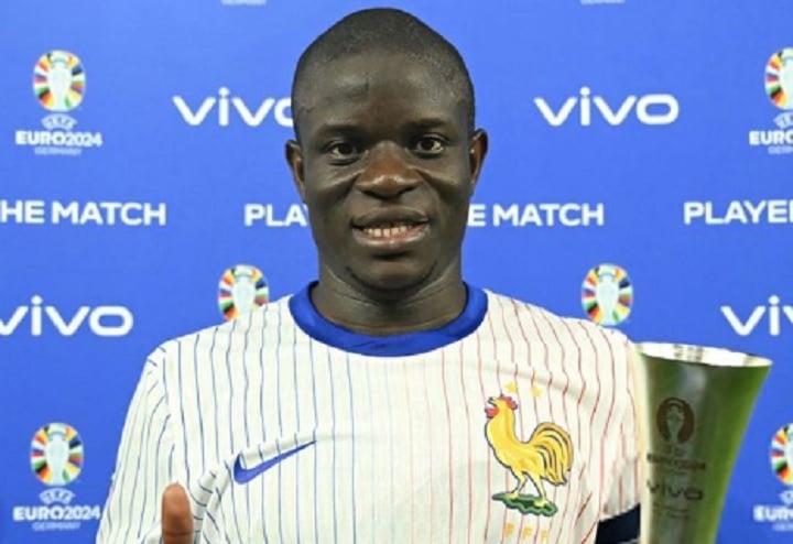 N’Golo Kante Gabung Fenerbahce Setelah Erdogan Campur Tangan, Transfer Dramatis Selesai