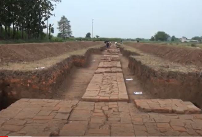 Tim Arkeolog Jatim Temukan Pagar Kuno Era Majapahit di Mojokerto