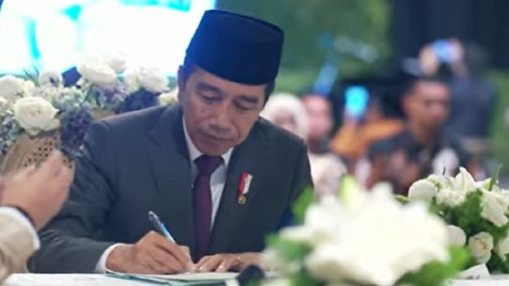 Presiden Jokowi dan Bambang Soesatyo Jadi Saksi Nikah Aaliyah Massaid dan Thariq Halilintar