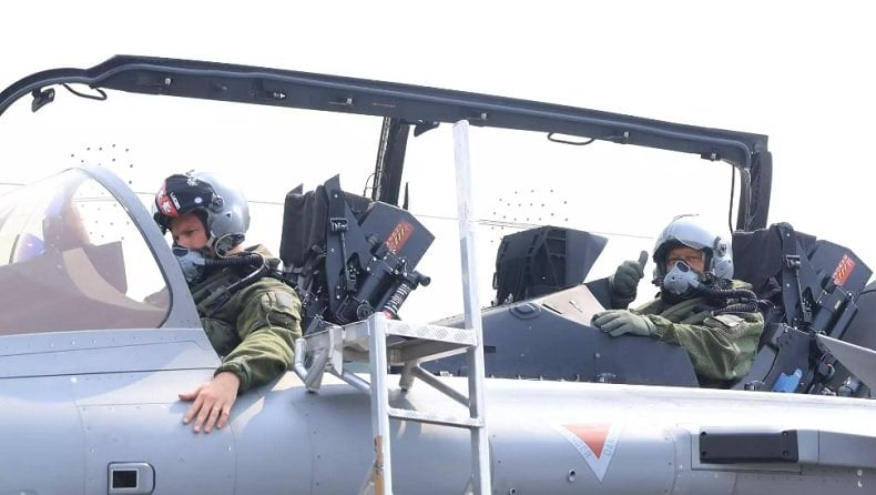Momen Pangkoopsudnas TNI AU Jajal Canggihnya Jet Tempur Prancis Rafale