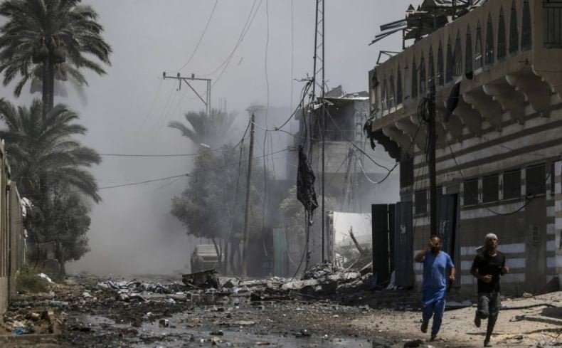 Brutal! Israel Bombardir Sekolah dan RS Lapangan di Gaza, 30 Orang Tewas 100 Lebih Luka