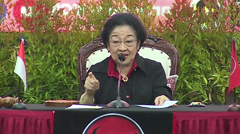 Megawati Singgung Kasus Harun Masiku: Kalau Hasto Ditangkap, Saya Datang!