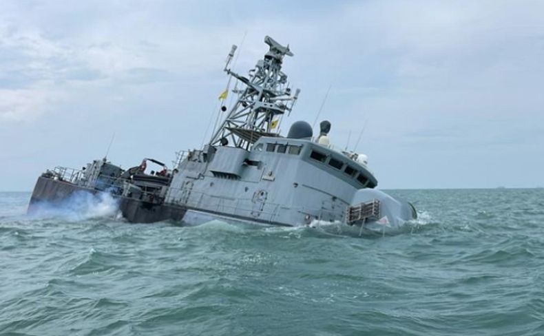 Kapal Perang Malaysia Tenggelam di Lepas Pantai Johor akibat Kebocoran