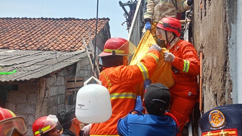 Pilu! Kebakaran di Bekasi Tewaskan Kakak Adik, Salah Satunya Hamil 8 Bulan