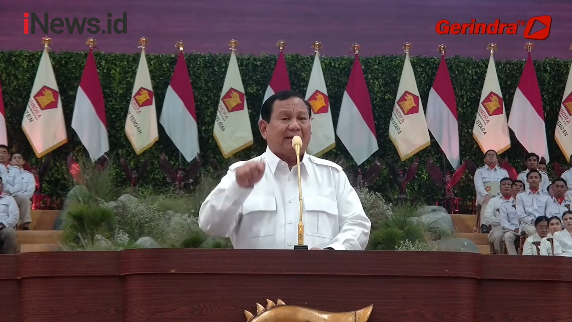 Momen Prabowo Singgung Ada Orang Pintar Sedikit-sedikit Podcast 